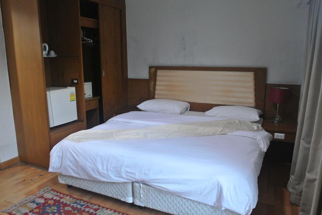 Sun City Hotel Bangkok Kültér fotó